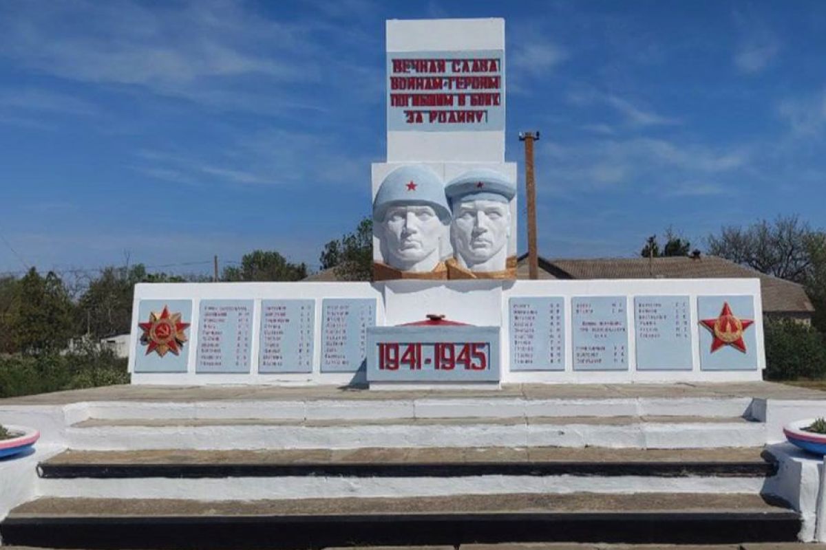 Владимир Сальдо: К 9 Мая в Херсонской области приведут в порядок более 500 памятных мест