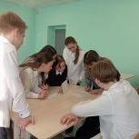 «Единая Россия» в Ульяновской области провела для школьников викторину о семейных ценностях