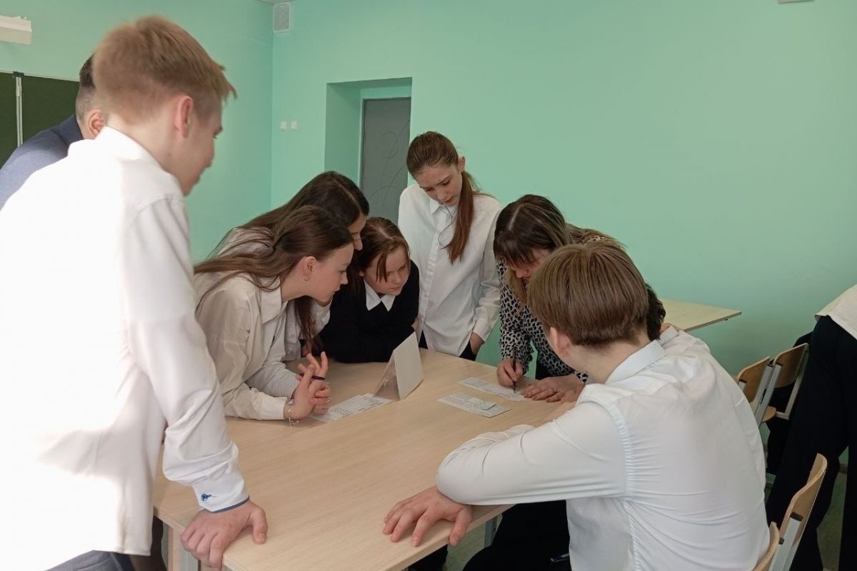 «Единая Россия» в Ульяновской области провела для школьников викторину о семейных ценностях