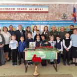 «Парта Героя» в память об Алексее Козлове открыта в Еласовской школе