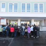 Родители учеников оценили качество модернизации школы в Дзержинске