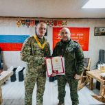 Знак Почётного гражданина Чувашии вручили Герою России в зоне СВО