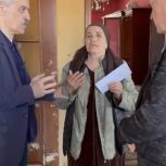 Нурбаганд Нурбагандов и Руслан Магомедов оказали адресную помощь пострадавшим от стихии в поселке Мамедкала