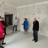 Партийцы осмотрели ход капитального ремонта здания Темниковской школы им. Героя Советского Союза А.И. Семикова