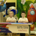 «Единая Россия» установила в Североморске Мурманской области Парту Героя к юбилею первого полёта человека в космос
