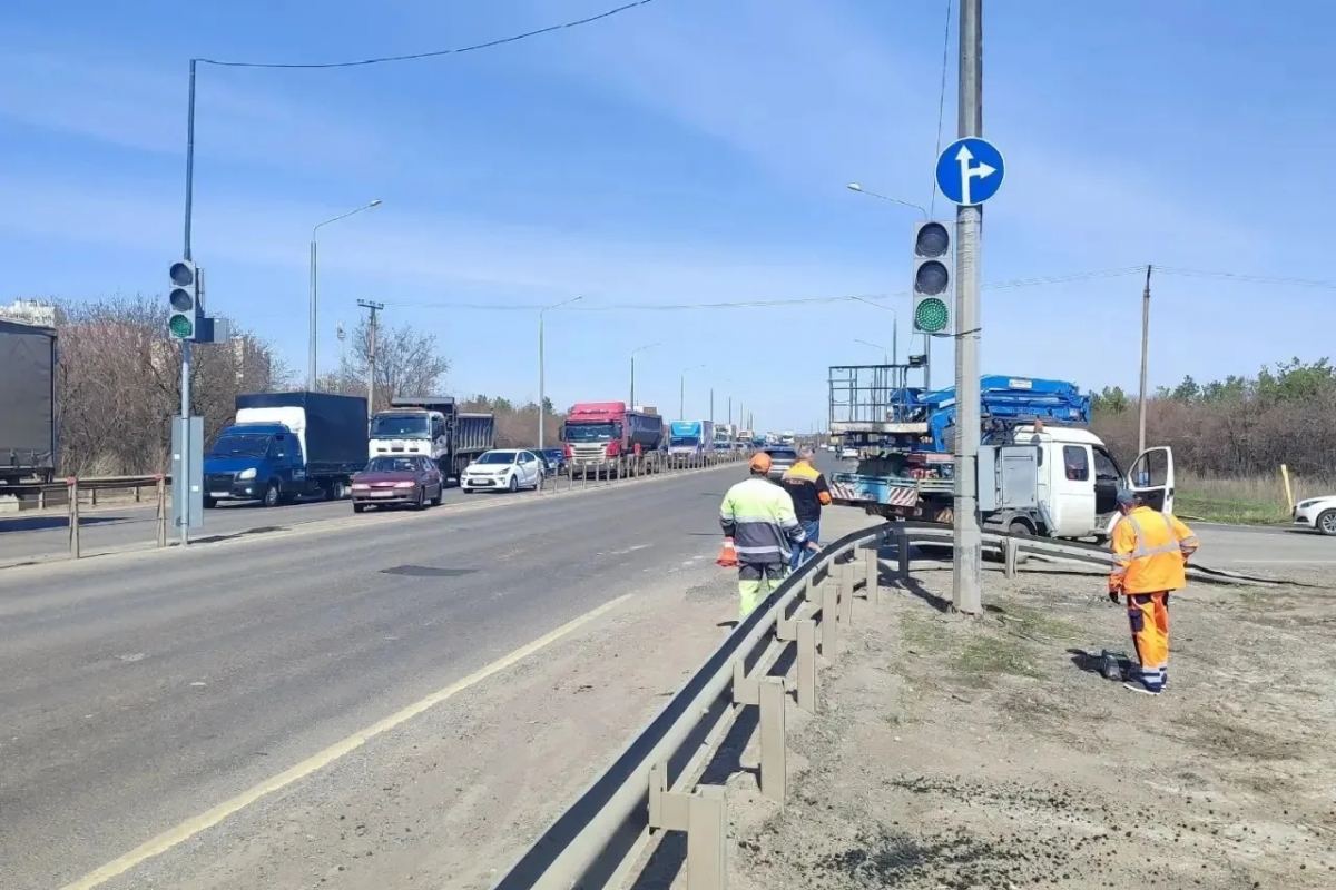 «Единая Россия»: дорожных пробок становится меньше