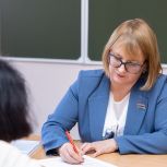 Анна Лопаткина провела прием граждан в Петрозаводске