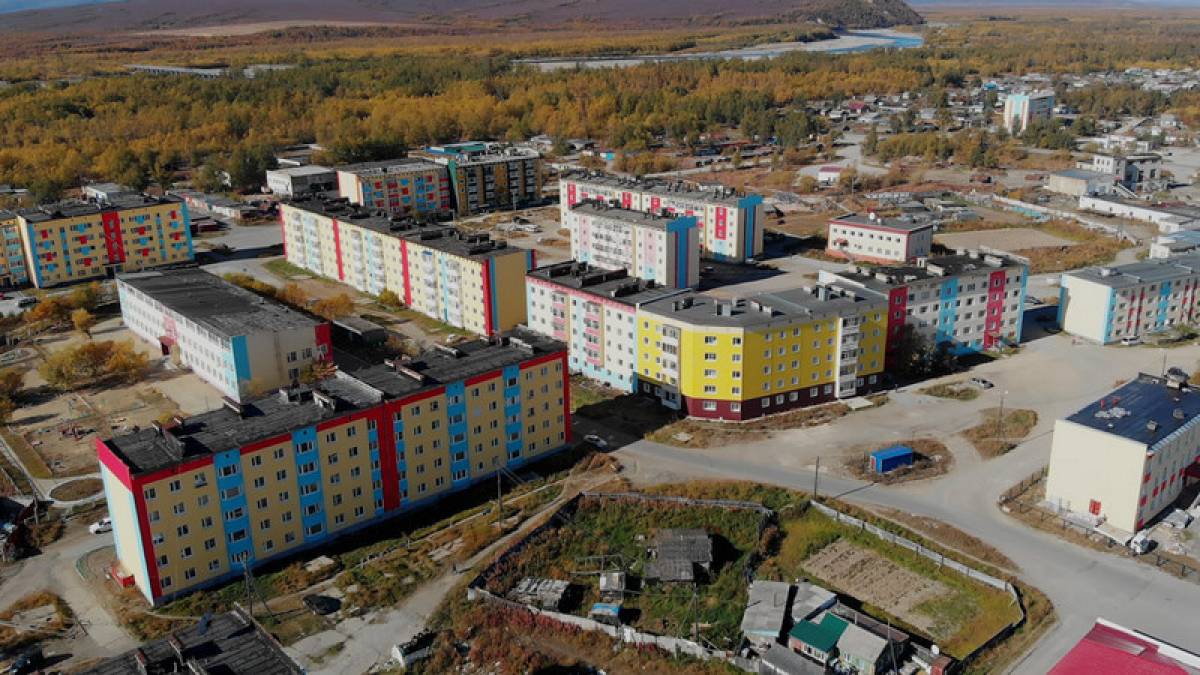 Продолжают преображаться поселки Ольского городского округа