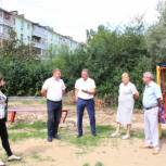 При ремонте двора на улице Гагарина не обеспечена безбарьерная среда