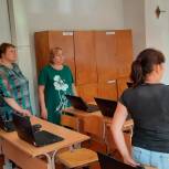 Партийцы Притобольного района проверяют готовность школ к учебному году
