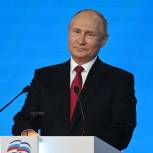Владимир Путин: На программу по обновлению российского авиапарка направят 340 млрд рублей