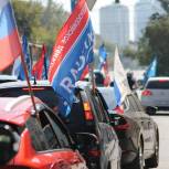 В Свердловской области прошел автопробег, посвященный Дню государственного флага
