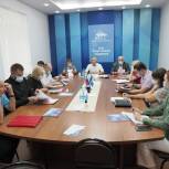 Тюменские пенсионеры внесли предложения в народную программу «Единой России»