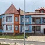 Активисты «Единой России» и ОНФ проинспектировали строительство детских садов в Каякентском районе