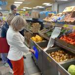 В Королеве продолжаются рейды по мониторингу цен на сезонные продукты