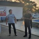 Кандидаты в депутаты Государственной Думы Бадма Башанкаев и Михаил Богатов встретились с жителями посёлка Комсомольский