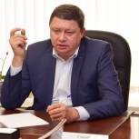 Александр Сысоев помог получить перерасчет за тепло и провести озеленение двора