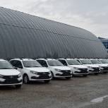 Муниципалитеты получили новые санитарные автомобили для медпомощи жителям сельской местности