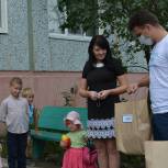 Волонтеры провели в Донском акцию «Собери ребёнка в школу»