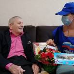 Ветеран из Тюкалинска отмечает свой 90-й День рождения