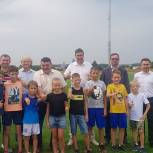 Партийцы посетили спортивные объекты в Козловке и Урмарах