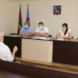 Председатель Приморско-Ахтарского местного совета сторонников провел прием граждан