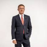Роман Старовойт поздравляет с Днем строителя