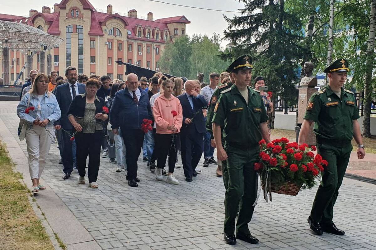 Владимир Семенов встретился с участниками проекта «Здравствуй, Россия!»