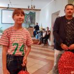 Детям Борзинского района вручили школьные принадлежности