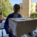 Московские единороссы от двух округов привезли помощь в военный госпиталь на востоке столицы