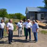 Владимир Плотников проверил ход модернизации ФАПа и реконструкции отделения почты в Волгоградской области