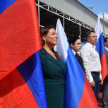 В Дмитрове 350 человек приняли участие в патриотической акции в поддержку специальной военной операции «За нами Россия!»