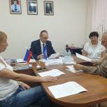 Жители Цимлянска обратились в общественную приемную с вопросами по ЖКХ