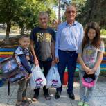 Эдуард Саитбаталов принял участие в акции «Собери ребенка в школу»