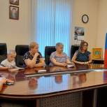 Единороссы Янтарного провели приёмку образовательных учреждений к новому учебному году