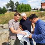 Партийцы держат на контроле ремонт объектов благоустройства в Красноуфимском муниципальном образовании
