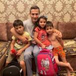 Дагестанские единороссы продолжают помогать многодетным и малообеспеченным семьям подготовить детей к учебному году