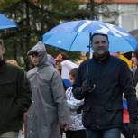 «Единая Россия» провела праздничные мероприятия ко Дню российского флага в  Магаданской области