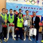«Единая Россия» организовала городской турнир по мини-футболу среди дворовых команд в ЯНАО
