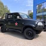 Семья депутата «Единой России» отправила на фронт девятую машину