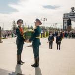Единороссы приняли участие в торжественных мероприятиях, посвящённых 80-летию Победы в Курской битве