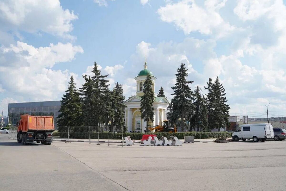 В Дзержинске стартовало благоустройство Свадебной площади