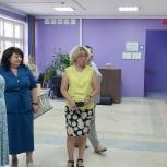 Ирина Колесникова осмотрела спортшколу в ЗАТО Светлый, в которую помогла закупить оборудование