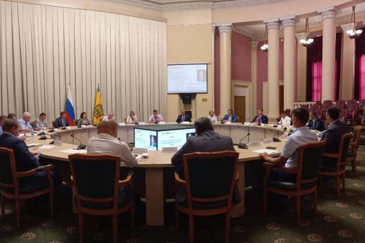 В рамках реализации проекта «Выбирай своё» партии «Единая Россия» состоялось открытие движения «Человек труда»