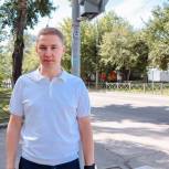 Опасный участок дороги привели в порядок у школы №80 в Иркутске по инициативе Максима Девочкина