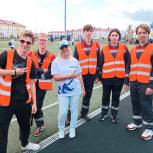 Единороссы Лабытнанги приняли участие в открытии 3-й смены «Трудовое лето 2023»