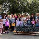 Активисты партии Кировского района принял участие в акции «Собери ребенка в школу»