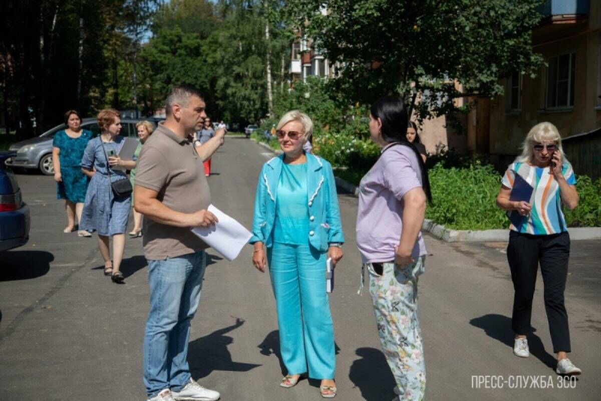 Во дворе на ул. Горького, 132 сделают дополнительный отвод воды от дома