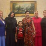 Активистки Женского движения Единой России посетили семью погибшего участника СВО
