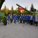 В Центральном парке Нурлата покрасили танки